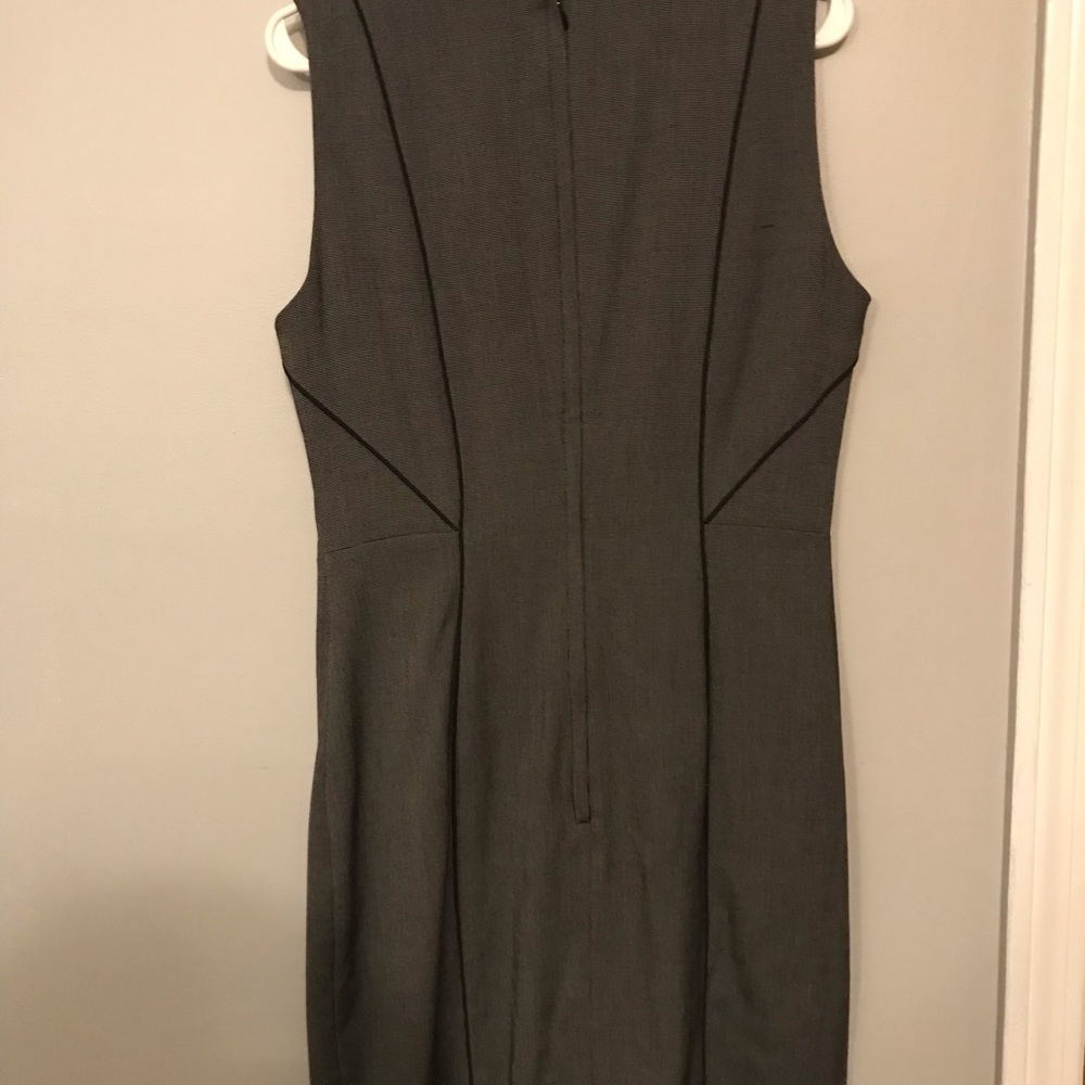 H&M GREY DRESS - Picture 3 of 3